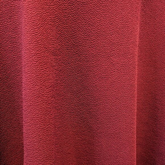 Red Ladies Skirt - Picture 4 of 6